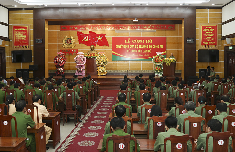 Lễ công bố quyết định của Bộ trưởng Bộ Công an về công tác cán bộ.