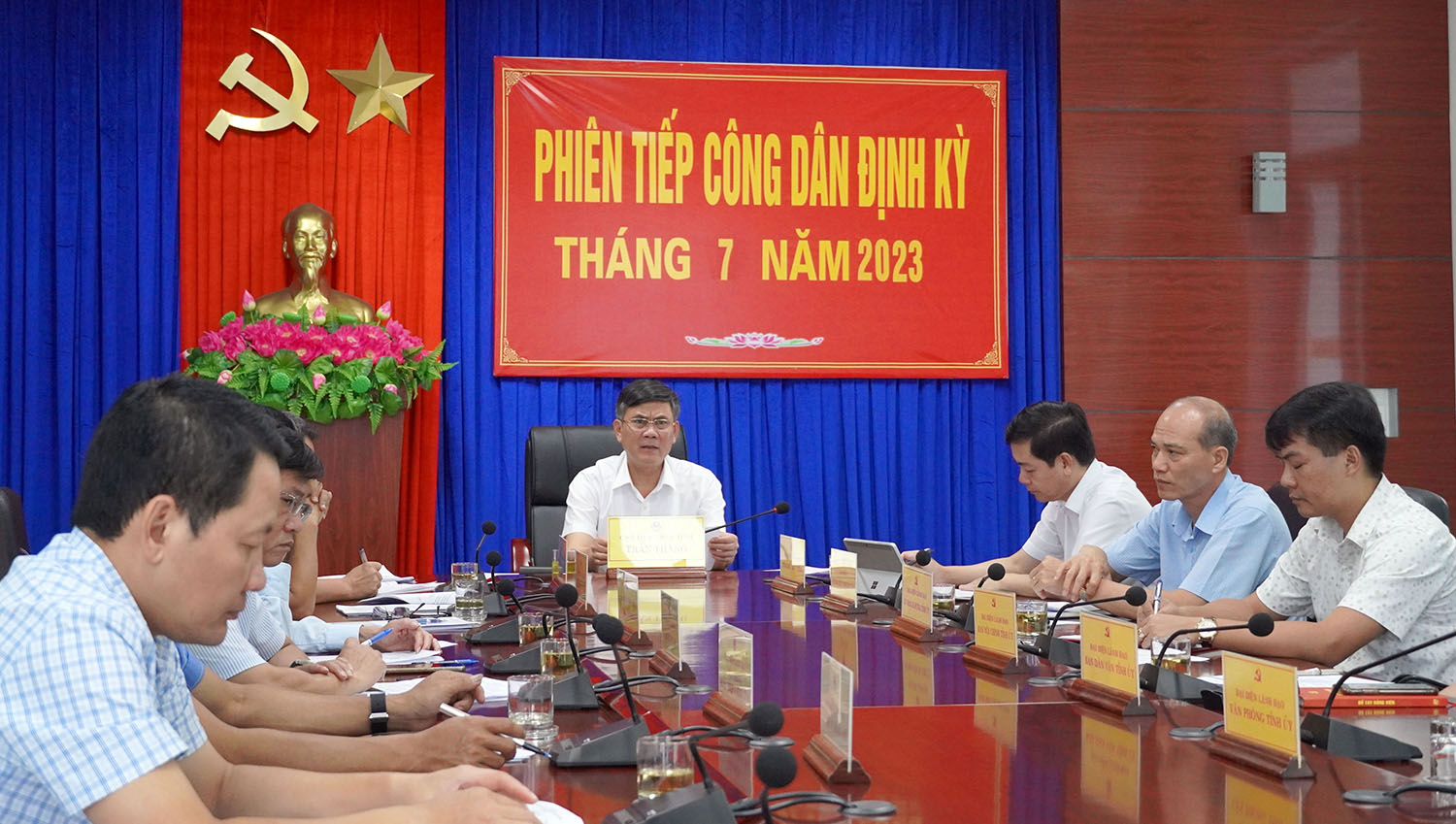 Toàn cảnh phiên tiếp công dân của đồng chí Trần Thắng, Phó Bí thư Tỉnh ủy, Chủ tịch UBND tỉnh