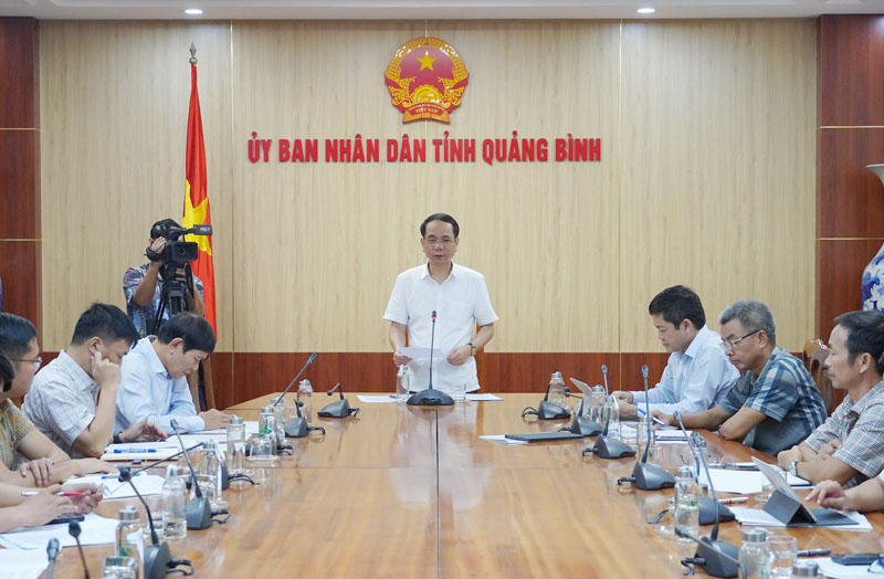 Tập trung giải quyết các khó khăn, vướng mắc, đẩy nhanh tiến độ thực hiện Dự án đường ven biển và cầu Nhật Lệ 3
