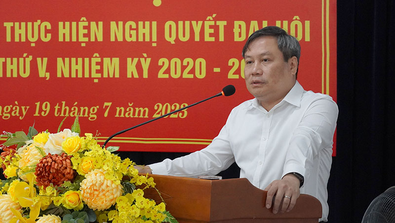Đồng chí Bí thư Tỉnh ủy Vũ Đại Thắng phát biểu chỉ đạo tại hội nghị