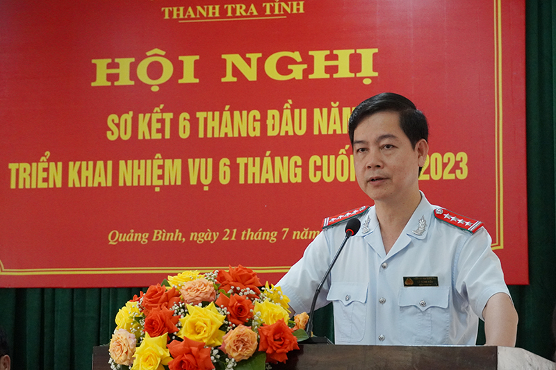 Đồng chí Lê Công Hữu, Chánh thanh tra tỉnh kết luận tại hội nghị.