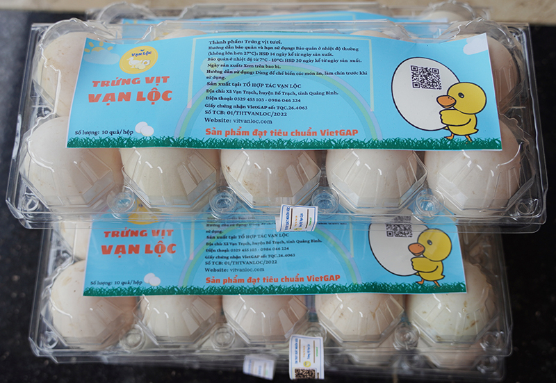 Trứng vịt Vạn Lộc được đánh giá thơm ngon, chất lượng.