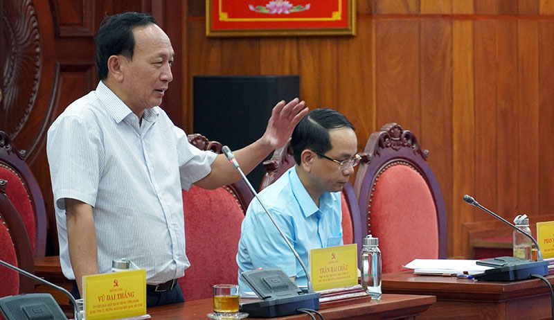 Đồng chí Phó Bí thư Thường trực Tỉnh ủy, Chủ tịch HĐND tỉnh Trần Hải Châu phát biểu tại buổi làm việc.