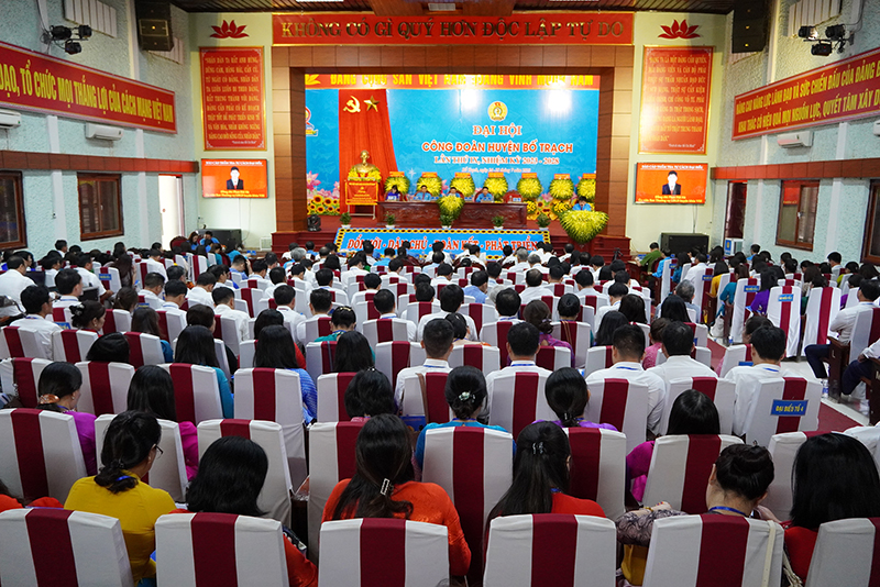 Toàn cảnh đại hội.