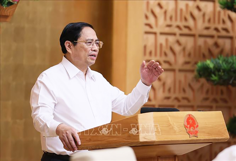 Thủ tướng Phạm Minh Chính chủ trì Phiên họp Chính phủ chuyên đề về xây dựng pháp luật tháng 7/2023. Ảnh: Dương Giang/TTXVN
