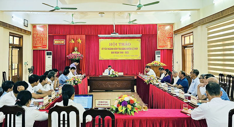 Quang cảnh hội thảo.