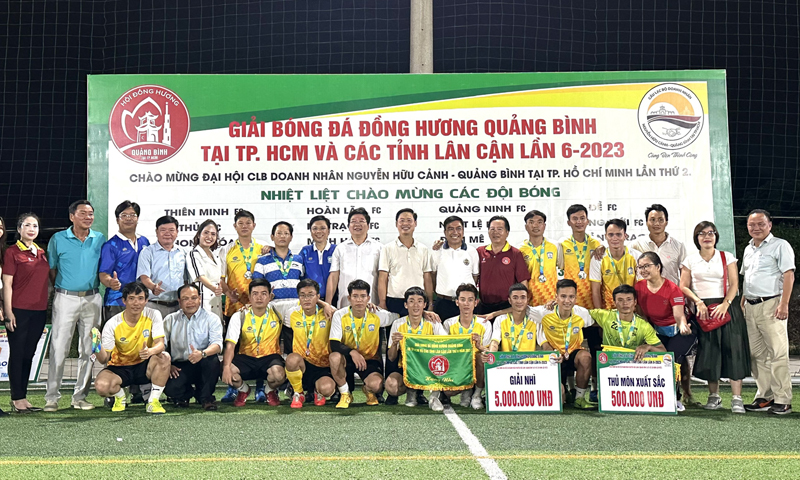 Giải bóng đá đồng hương Quảng Bình tại TP. Hồ Chí Minh và các tỉnh lân cận năm 2023 là dịp giao lưu, kết nối và gắn bó, đoàn kết của những người con Quảng Bình xa quê.
