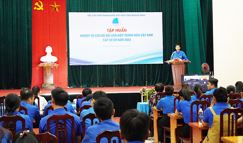 Tập huấn nghiệp vụ cán bộ Hội Liên hiệp Thanh niên Việt Nam cấp cơ sở