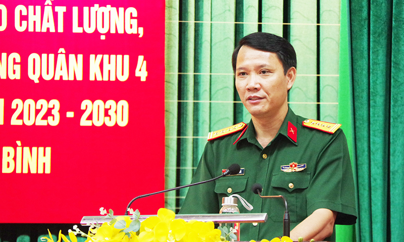 Đại tá Đinh Xuân Hướng, Chính ủy Bộ Chỉ huy quân sự tỉnh kết luận hội nghị.