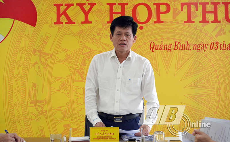 Đồng chí Chủ nhiệm UBKT Tỉnh ủy Lê Văn Bảo phát biểu chỉ đạo tại kỳ họp