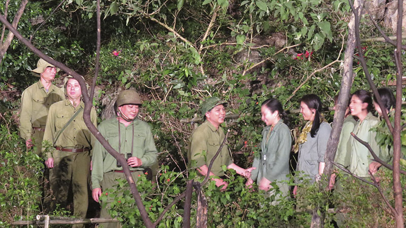 Sân khấu thực cảnh “Trở về bến phà xưa” một trong những sự kiện văn hóa quan trọng của tỉnh