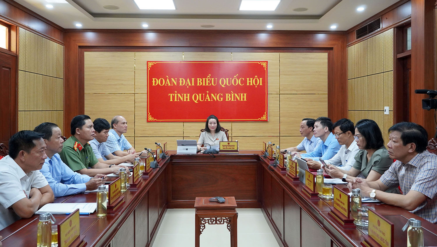 Toàn cảnh phiên họp tại điểm cầu tỉnh Quảng Bình
