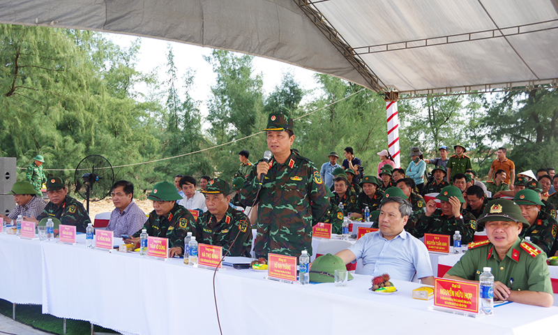 Đồng chí trung tướng Hà Thọ Bình chủ trì kiểm tra thực binh A2.