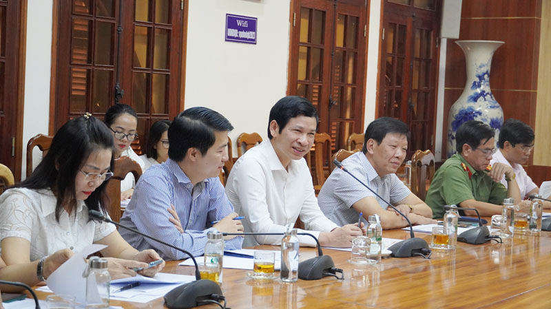 Đồng chí Phó Chủ tịch UBND tỉnh Hồ An Phong ghi nhận và đánh giá cao các hoạt động của Tổ chức SCI.