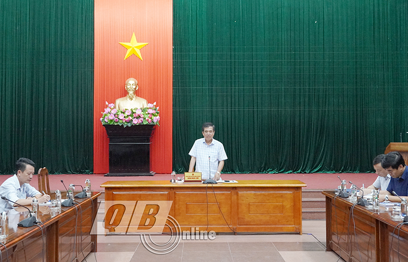 Đồng chí Phó Chủ tịch Thường trực UBND tỉnh yêu cầu đẩy nhanh tiến độ thực hiện chương trình xây dựng NTM.