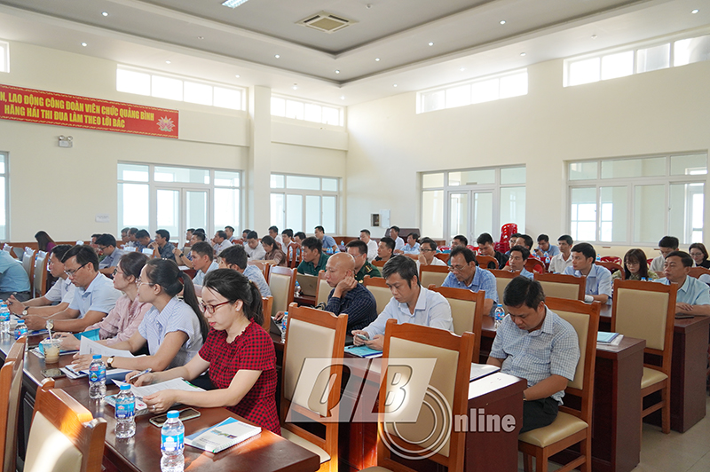 Đông đảo học viên tham gia hội nghị tập huấn.