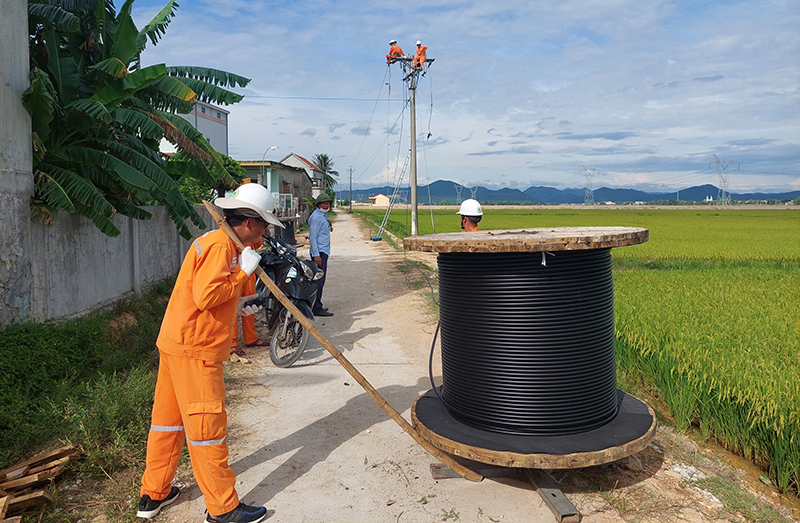 Điện lực Quảng Trạch: Triển khai thi công 3 công trình sửa chữa lớn