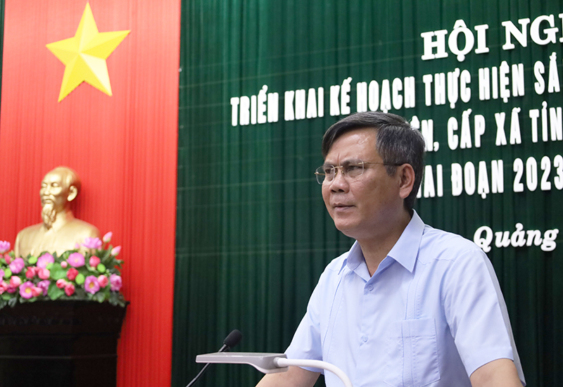 Đồng chí Chủ tịch UBND tỉnh Trần Thắng phát biểu kết luận hội nghị.