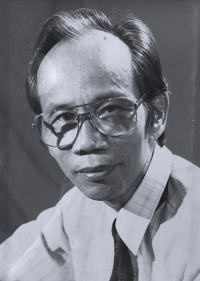 Nhà văn Trần Thúc Hà.