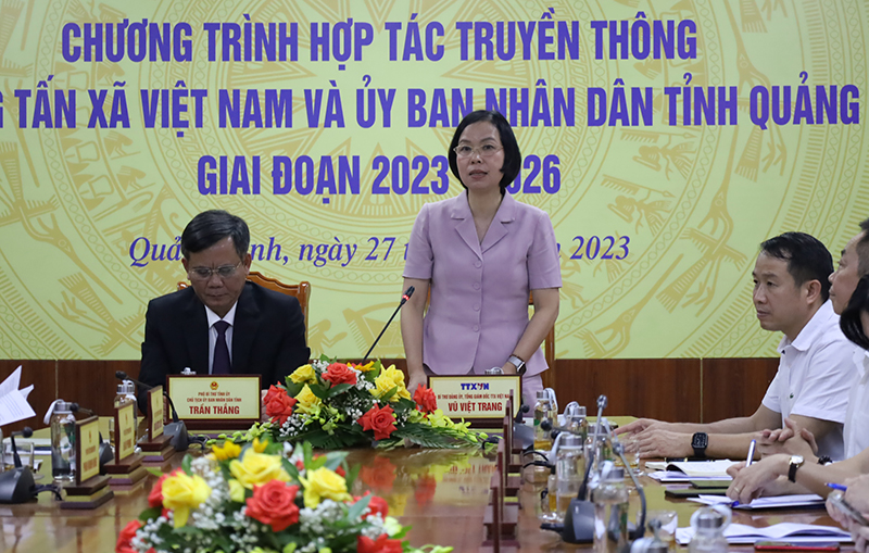 Tổng Giám đốc TTX Việt Nam Vũ Việt Trang phát biểu tại lễ ký kết. 