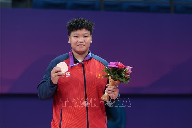 Vận động viên Võ Thị Phương Quỳnh giành HCĐ môn kurash hạng cân 87kg. Ảnh: Hoàng Linh/TTXVN