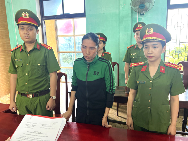 Cơ quan Cảnh sát điều tra Công an tỉnh khởi tố vụ án, khởi tố bị can đối với Nguyễn Thị Loan về tội tham ô tài sản.