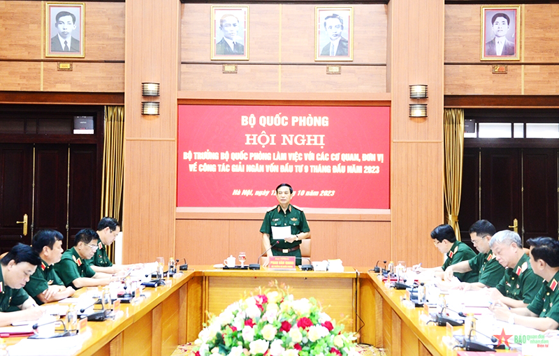 Đại tướng Phan Văn Giang, Ủy viên Bộ Chính trị, Phó Bí thư Quân ủy Trung ương, Bộ trưởng Bộ Quốc phòng phát biểu chỉ đạo tại hội nghị.