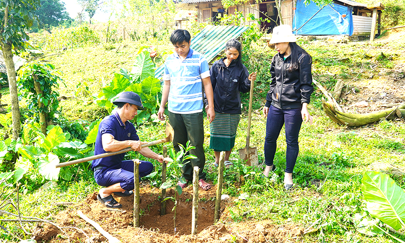 Mô hình “Mỗi xã giúp một bản” được huyện Bố Trạch xây dựng triển khai hiệu quả bằng các công trình, phần việc ý nghĩa.