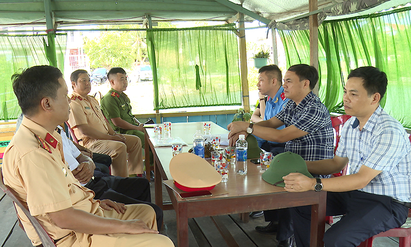 TX. Ba Đồn thành lập đoàn liên ngành kiểm tra công tác bảo đảm TTATGT đường thủy nội địa trên địa bàn.