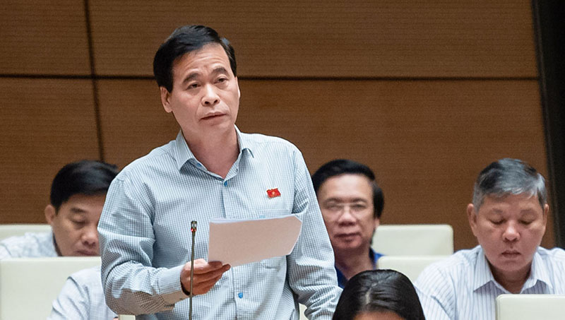 Đại biểu Nguyễn Mạnh Cường thảo luận về dự thảo Luật KDBĐS (sửa đổi).