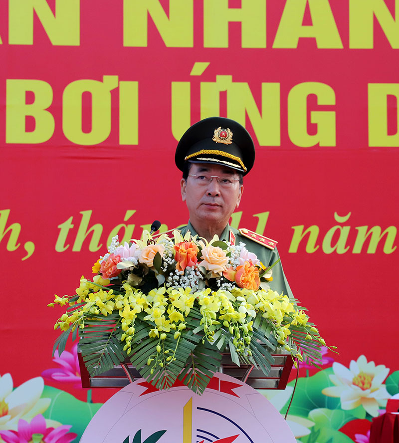 Đồng chí Thượng tướng Trần Quốc Tỏ, Ủy viên Trung ương Đảng, Thứ trưởng Bộ Công an  phát biểu khai mạc hội thao