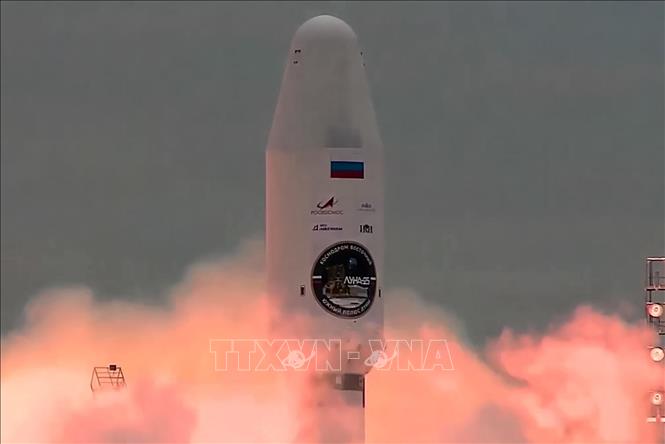 Tên lửa Soyuz 2.1b mang theo tàu thăm dò Mặt Trăng Luna-25 được phóng từ sân bay vũ trụ Vostochny ở vùng Viễn Đông, Nga, ngày 11/8/2023. Ảnh: AFP/TTXVN