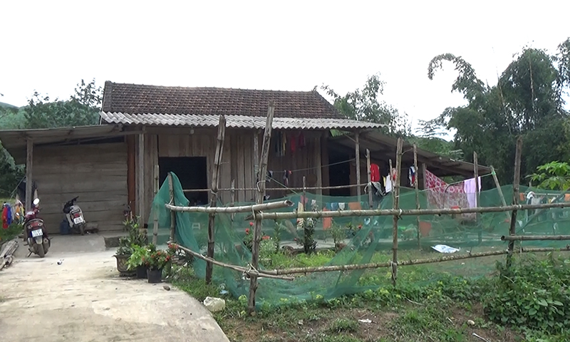 Ngôi nhà của em Nguyễn Quang Triều ở xã Thanh Hóa.