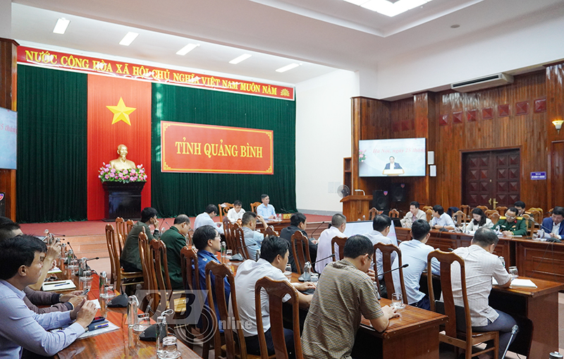 Quang cảnh phiên họp tại điểm cầu tỉnh Quảng Bình.