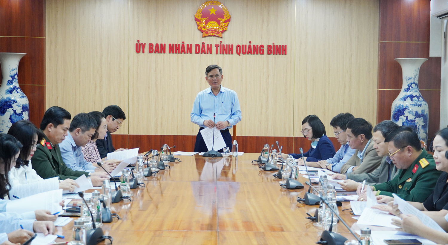 Đồng chí Chủ tịch UBND tỉnh Trần Thắng phát biểu kết luận tại cuộc họp.