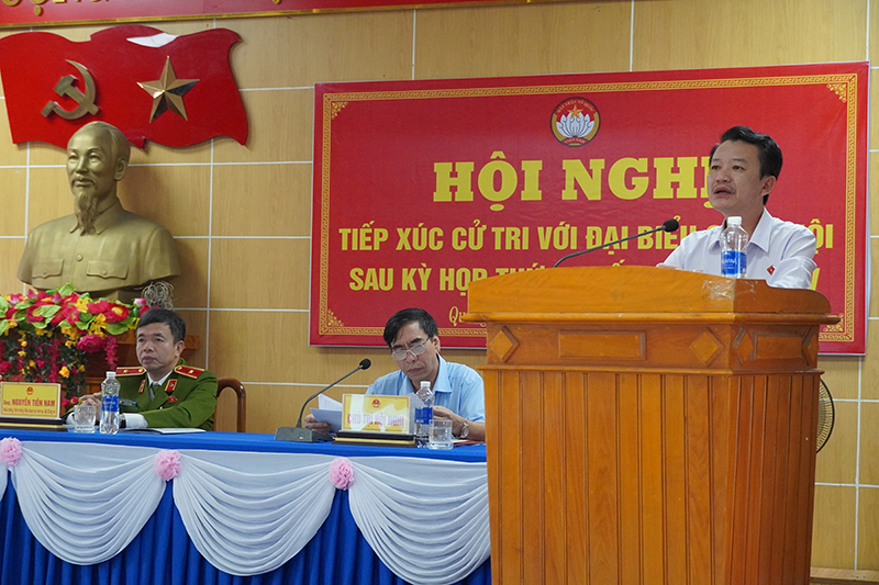 Đại biểu Trần Quang Minh thông tin với cử tri TX. Ba Đồn một số kết quả của kỳ họp thứ 6, Quốc hội khóa XV.