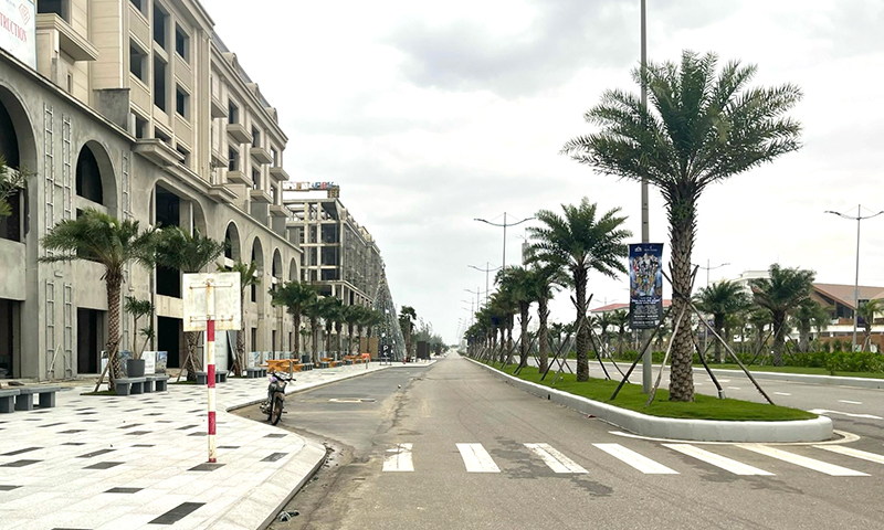 Phân luồng giao thông trên tuyến đường Võ Nguyên Giáp để tổ chức chương trình nghệ thuật chào đón năm mới 2024