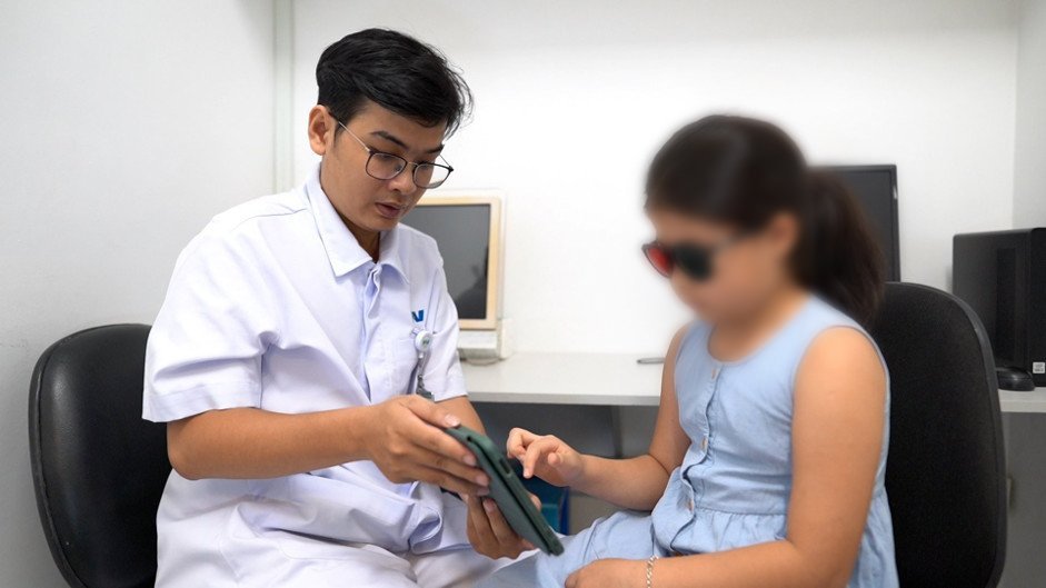Bệnh viện FV dành 50 suất khám miễn phí cho trẻ dưới 15 tuổi có nhu cầu tầm soát, điều trị nhược thị.