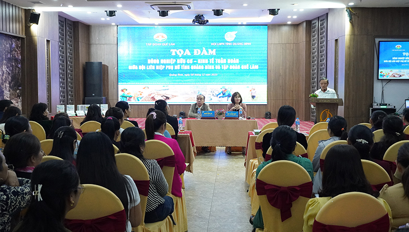 Quang cảnh buổi tọa đàm.