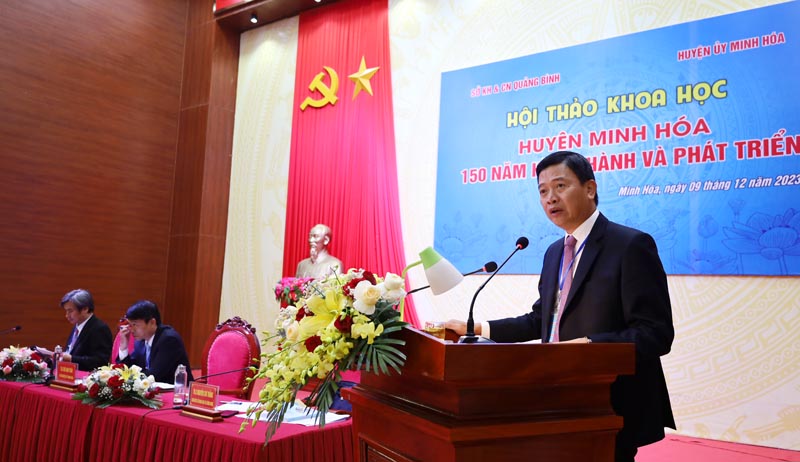 Giám đốc Sở Khoa học và Công nghệ Nguyễn Chí Thắng bế mạc hội thảo.