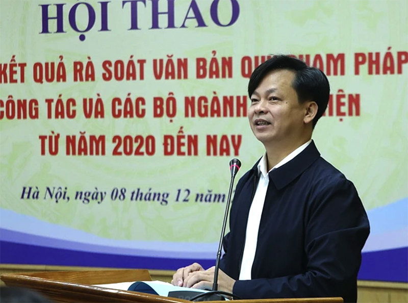 Phó Cục trưởng Cục Kiểm tra Văn bản Quy phạm Pháp luật (Bộ Tư pháp) Nguyễn Duy Thắng phát biểu. (Ảnh: Nguyễn Hoa/TTXVN phát)
