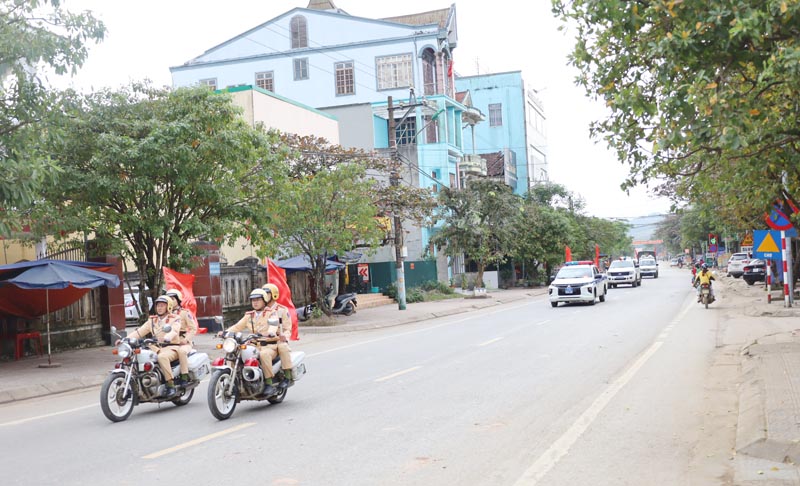 Các lực lượng và phương tiện tham gia tại lễ ra quân