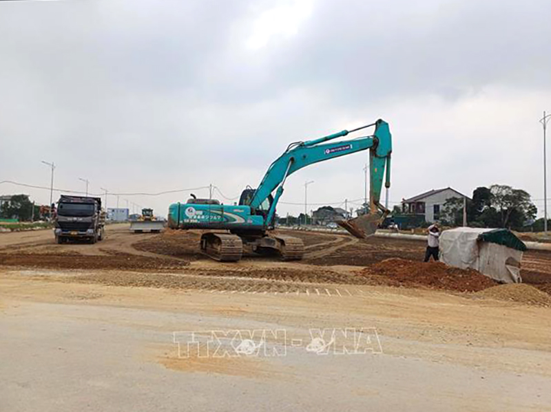 Dự án đường giao thông nối Thành phố Vinh-Thị xã Cửa Lò đã được bố trí 593 tỷ đồng từ vốn đầu tư công. Ảnh: Nguyễn Văn Nhật/TTXVN