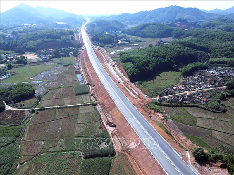 Cao tốc Tuyên Quang-Phú Thọ đã cơ bản hoàn thành. Ảnh: Vũ Quang/TTXVN