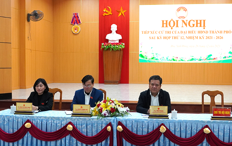 Tổ đại biểu HĐND TP. Đồng Hới TXCT trên địa bàn thành phố.