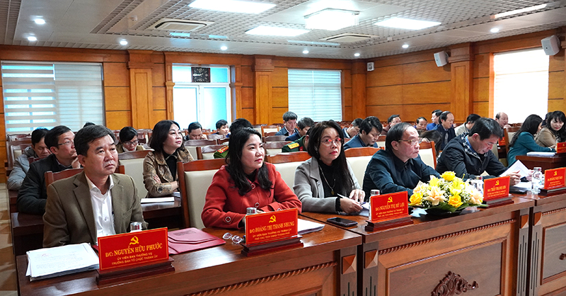 Các đại biểu tham dự hội nghị.
