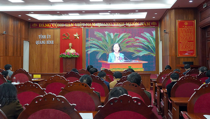 Quang cảnh hội nghị tại điểm cầu Quảng Bình