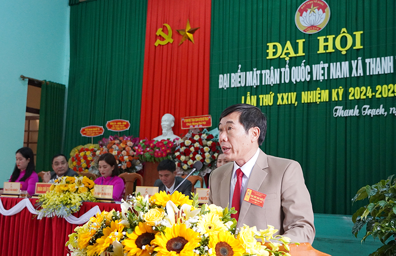 Chủ tịch Ủy ban MTTQVN huyện Bố Trạch Lê Duy Hưng phát biểu chỉ đạo đại hội.