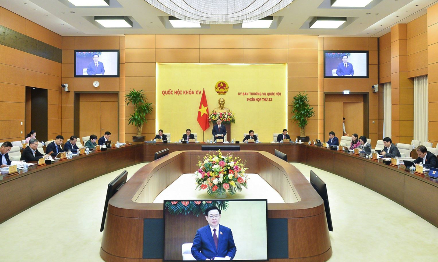 Phiên họp thứ 22