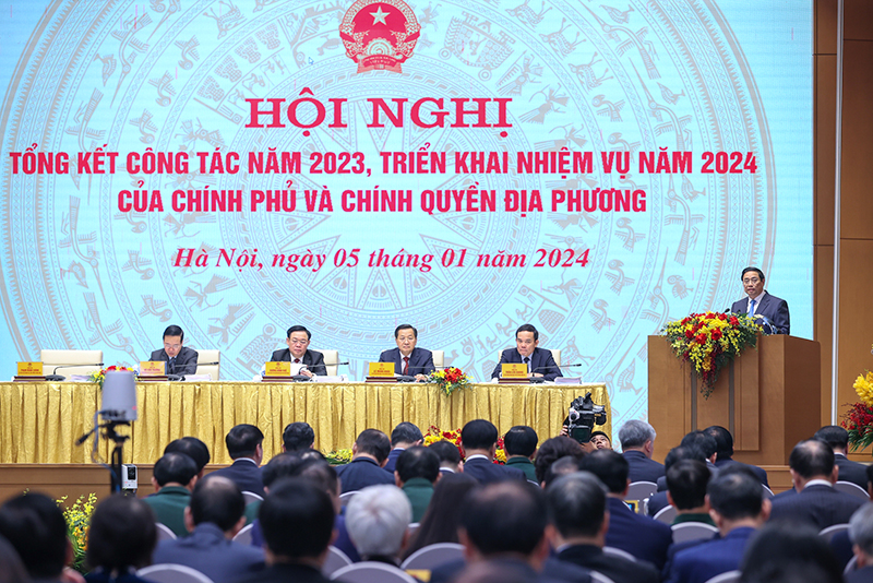Thủ tướng Chính phủ Phạm Minh Chính kết luận Hội nghị Tổng kết công tác năm 2023, triển khai nhiệm vụ năm 2024 của Chính phủ và chính quyền địa phương. Ảnh VGP/Nhật Bắc